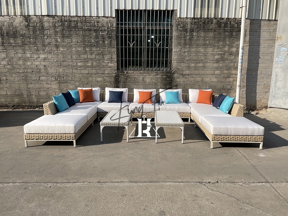 Outdoor Courtyard Pool Section - Outdoor Furniture Metal Chairs 리뷰 및 가격